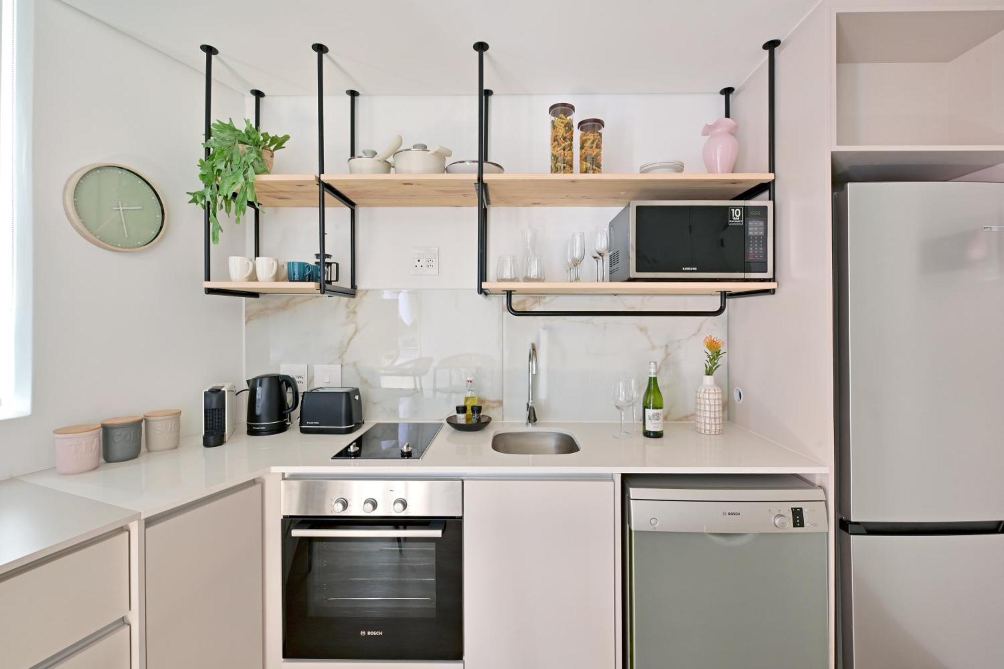 Eighty2 On M - Fluent Serviced Apartment *