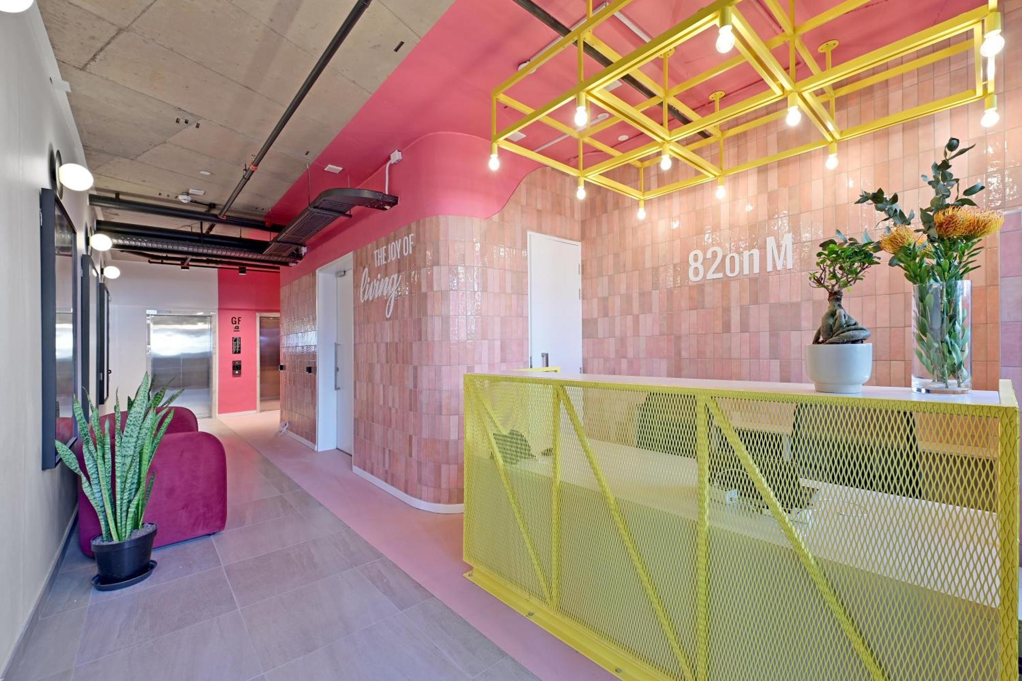 Eighty2 On M - Fluent Serviced Apartment
