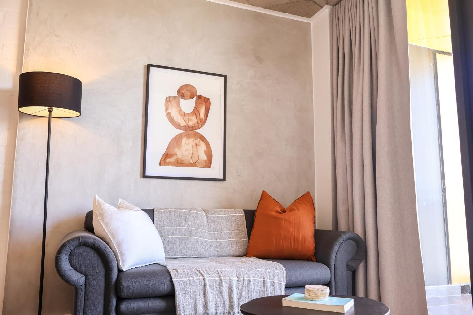 Eighty2 On M - Fluent Serviced Apartment