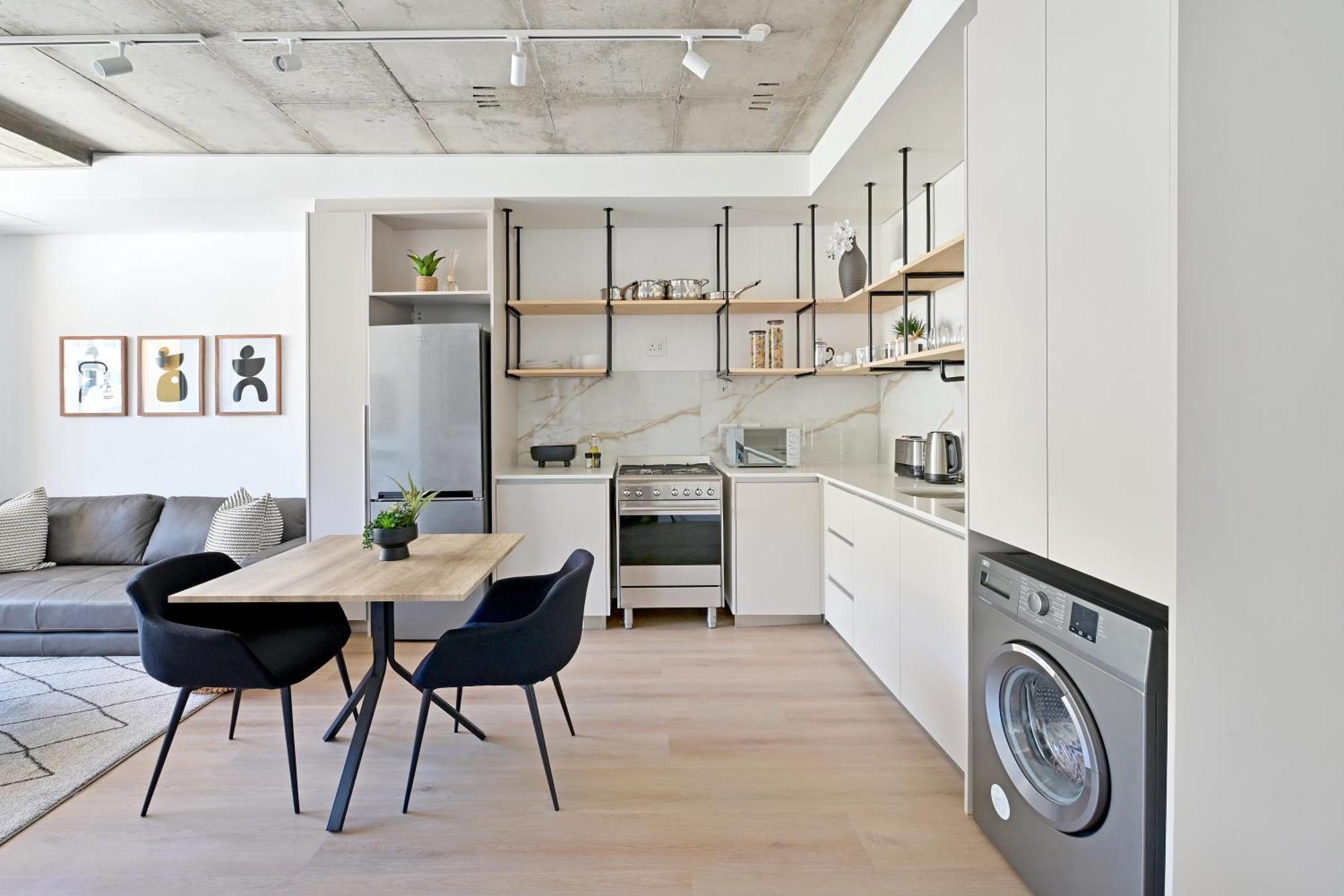 Eighty2 On M - Fluent Serviced Apartment Cape Town