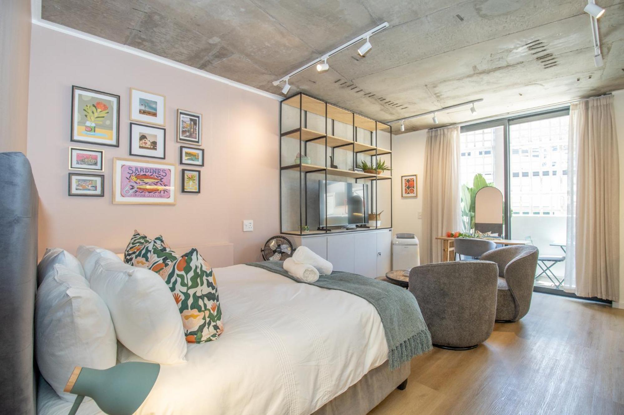 Eighty2 On M - Fluent Serviced Apartment Cape Town